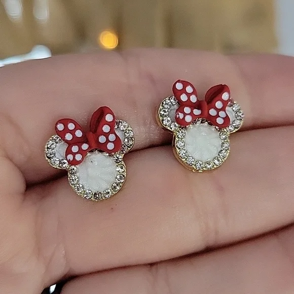Minnie MicroCrystal Shimmer Stud Earrings, S925 - Picture 1 of 8